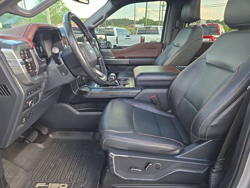 Used 2022 Ford F150 Lariat w/ Equipment Group 502A High image 24