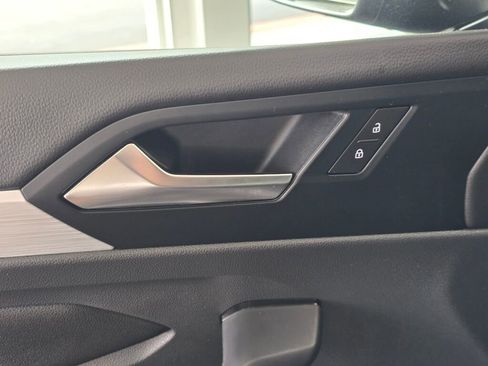 Used 2025 Volkswagen Jetta Sport image 20