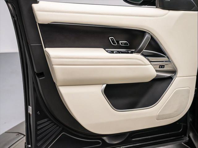 Used 2023 Land Rover Range Rover SE AWD/4WD image 22