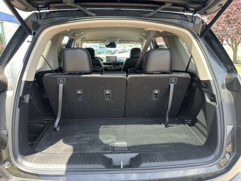 Used 2024 Honda Pilot EX-L image 15