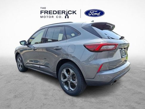Certified 2023 Ford Escape ST-Line w/ Tech Pack #1 AWD/4WD image 6