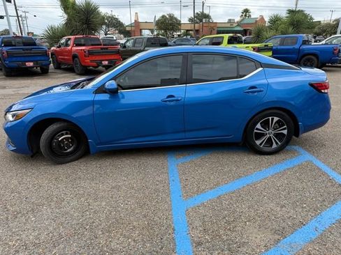 Certified 2022 Nissan Sentra SV image 4