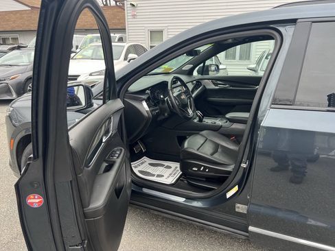 Used 2020 Cadillac XT6 Sport AWD/4WD image 26