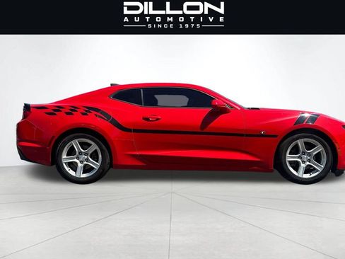 Used 2020 Chevrolet Camaro LT RWD image 3