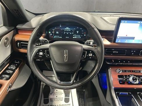Used 2022 Lincoln Aviator Reserve w/ Equipment Group 201A image 13