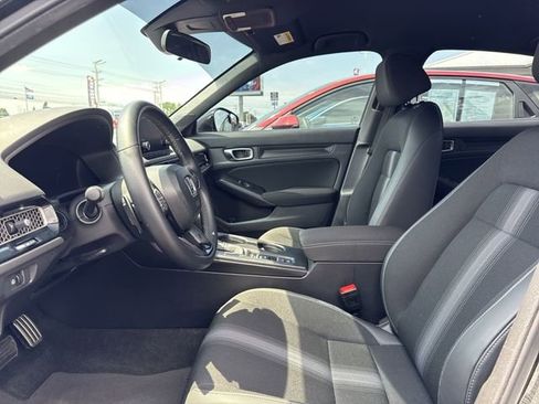 Used 2024 Honda Civic Sport image 13