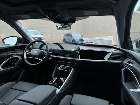 New 2025 Audi Q5 Premium Plus image 15