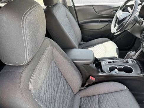 Used 2020 Chevrolet Equinox LT AWD/4WD image 19