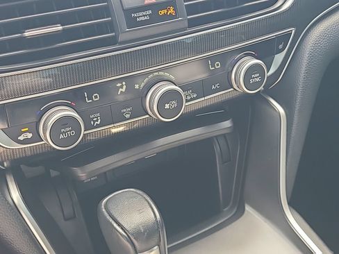 Used 2022 Honda Accord Sport Special Edition image 15