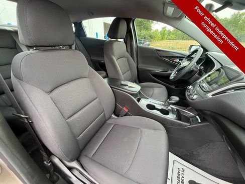 Used 2022 Chevrolet Malibu LS w/ Driver Confidence Package II FWD image 42