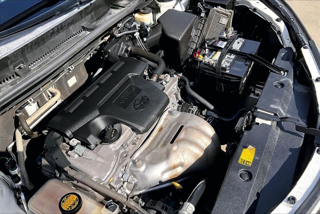 Used 2013 Toyota RAV4 LE FWD image 44