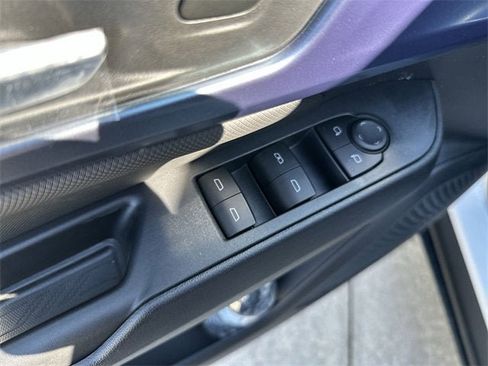 New 2026 Chevrolet Equinox EV LT image 15