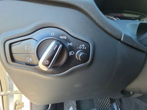 Used 2014 Audi Q5 2.0T Premium Plus w/ Premium Plus Package AWD/4WD image 26
