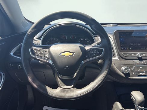 Used 2024 Chevrolet Malibu LS FWD image 19