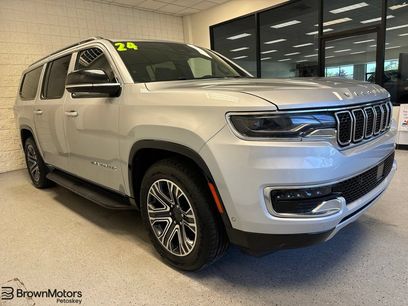 Used 2024 Jeep Wagoneer L Series II w/ Flexible Seating Group