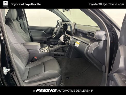 New 2026 Toyota 4Runner TRD Off-Road Premium AWD/4WD image 9