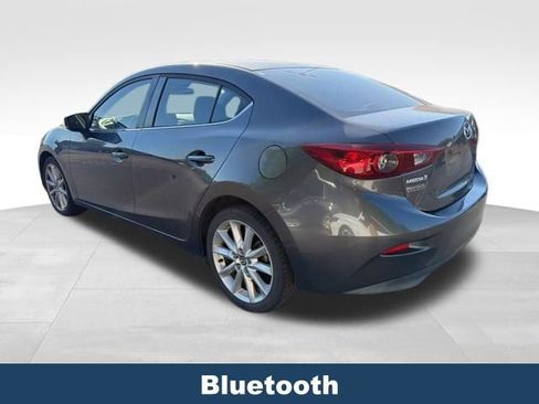 Used 2017 MAZDA MAZDA3 Touring FWD image 5