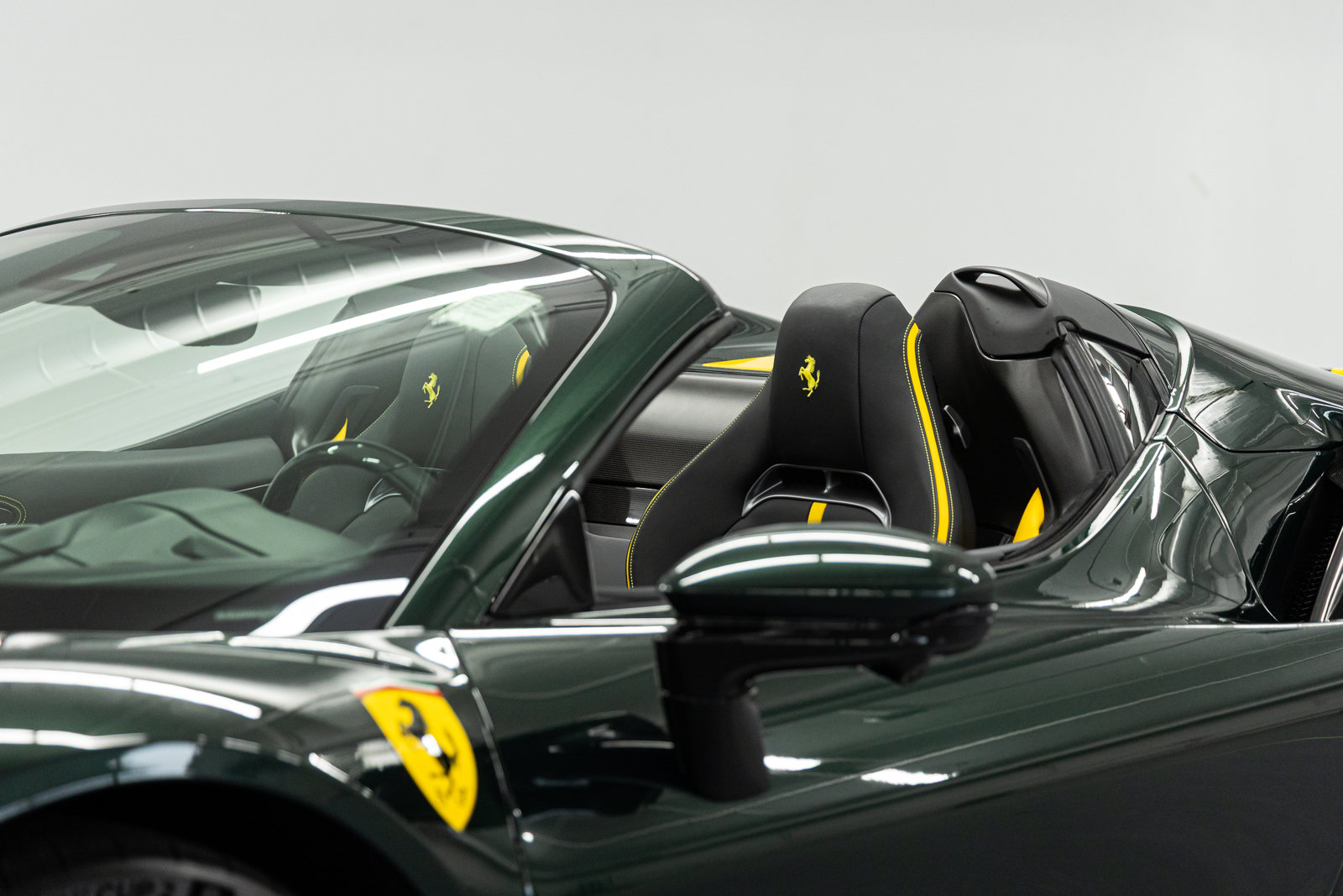 Used 2025 Ferrari SF90 Spider AWD/4WD image 4