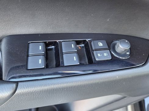 Used 2024 MAZDA CX-5 AWD 2.5 S w/ Select Package image 13