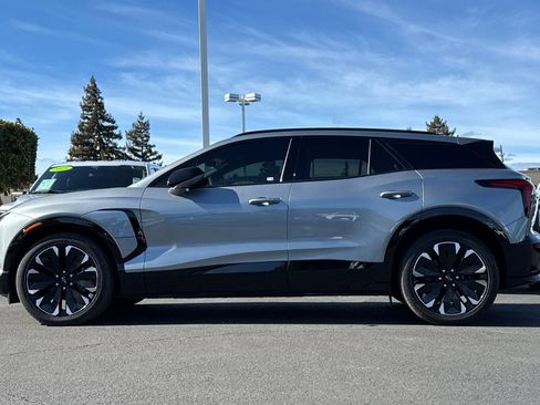 Used 2025 Chevrolet Blazer EV RS image 8