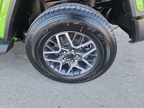 New 2026 Jeep Wrangler Sahara AWD/4WD image 22