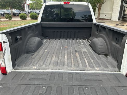 Used 2019 Ford F250 Lariat w/ Lariat Ultimate Package AWD/4WD image 31