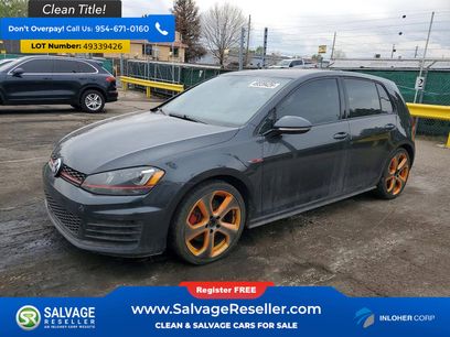 Used 2016 Volkswagen GTI SE w/ Lighting Package (SEL)