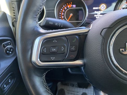 Used 2021 Jeep Wrangler Unlimited Sahara image 19