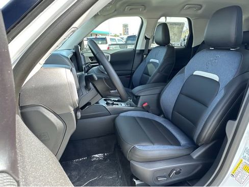 New 2026 Ford Bronco Sport Outer Banks image 12