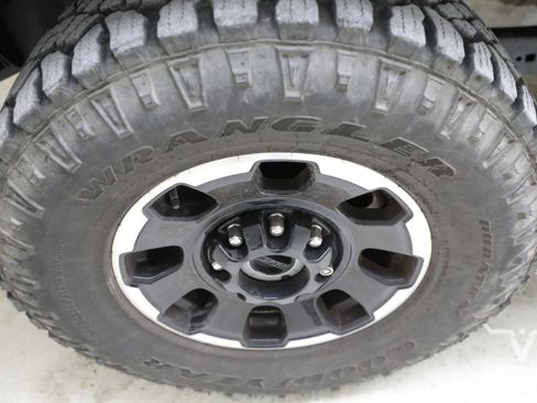 Used 2025 Ford F250 XLT w/ Tremor Off-Road Package AWD/4WD image 11