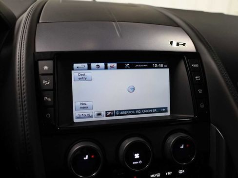 Used 2017 Jaguar F-TYPE R image 29