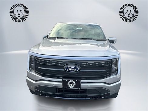 New 2025 Ford F150 Lightning Platinum image 2