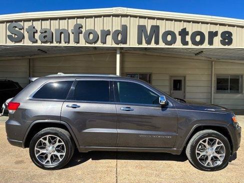 Used 2020 Jeep Grand Cherokee Overland AWD/4WD image 1