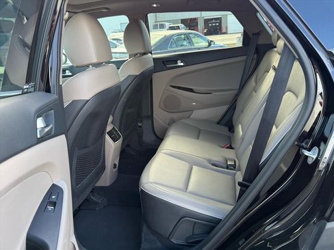 Used 2019 Hyundai Tucson Ultimate w/ Cargo Package image 10