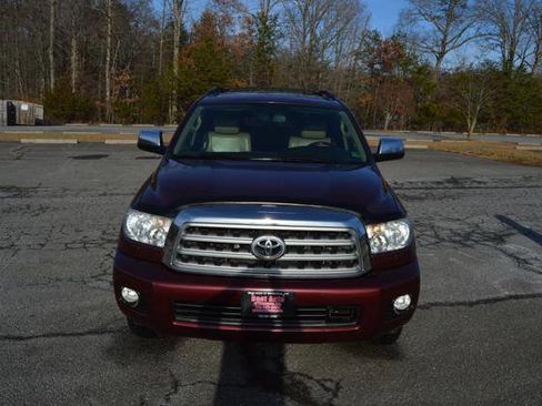 Used 2011 Toyota Sequoia Platinum image 10