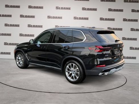 Used 2024 BMW X5 xDrive40i w/ Premium Package AWD/4WD image 3