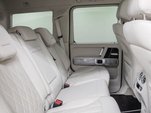 Used 2026 Mercedes-Benz G 63 AMG 4MATIC image 27