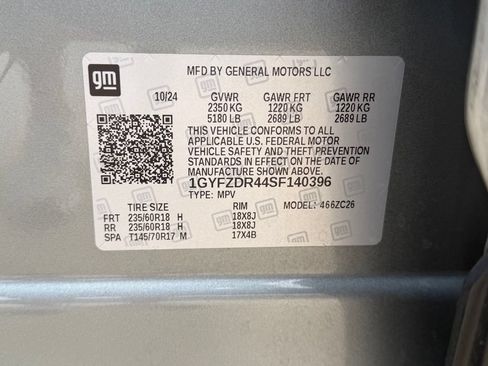 Used 2025 Cadillac XT4 Premium Luxury AWD/4WD image 38