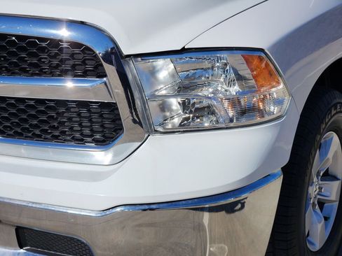 Used 2024 RAM 1500 Classic SLT image 10