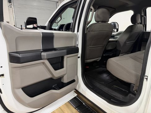 Used 2018 Ford F350 XLT AWD/4WD image 15