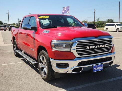 Used 2023 RAM 1500 Laramie AWD/4WD image 6