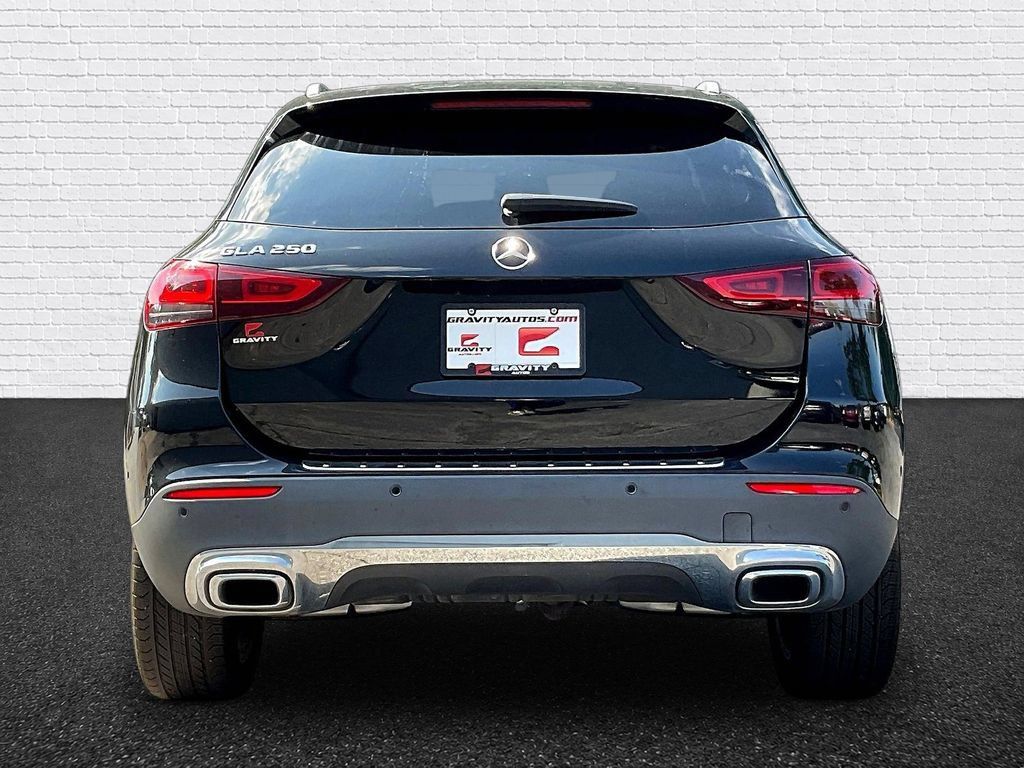 Used 2023 Mercedes-Benz GLA 250 w/ Premium Package image 5