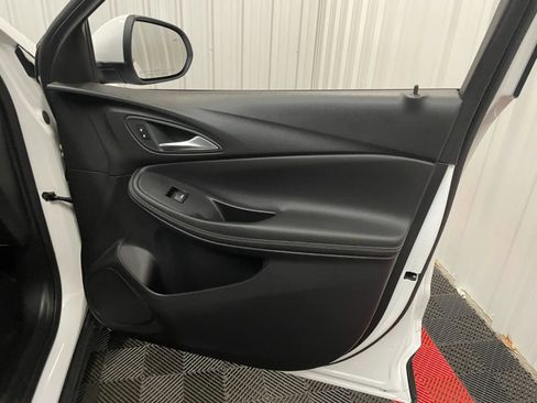 Used 2024 Buick Encore GX Preferred FWD image 40