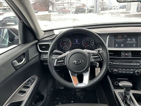 Used 2020 Kia Optima LX image 13