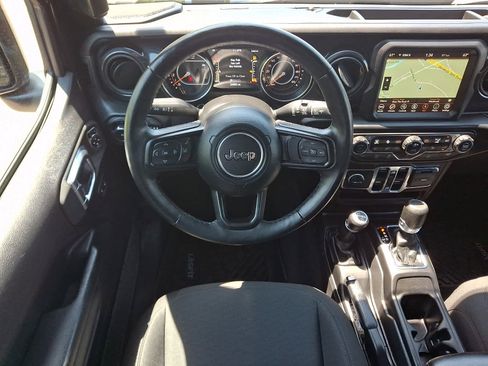 Used 2023 Jeep Wrangler Unlimited Sport AWD/4WD image 13