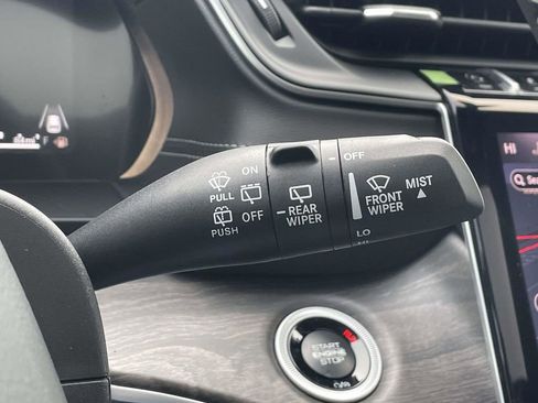 New 2025 Jeep Grand Cherokee L Limited w/ Black Appearance Package image 35