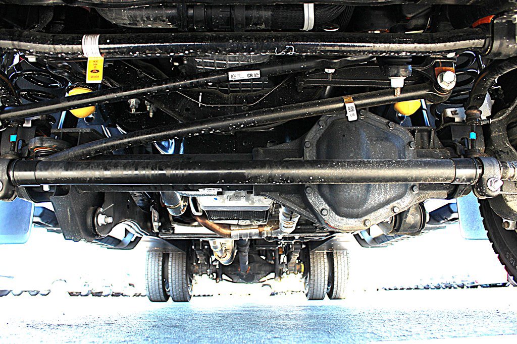 Used 2024 Ford F550 4x4 Regular Cab Super Duty image 33