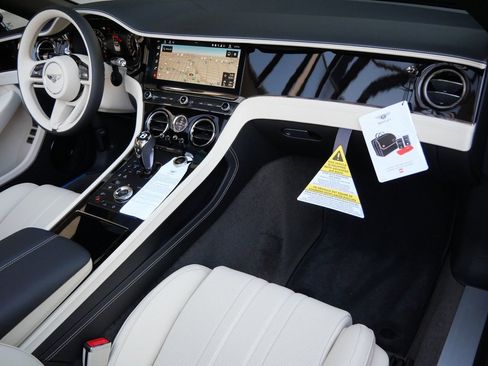 Used 2026 Bentley Continental GTC AWD/4WD image 22
