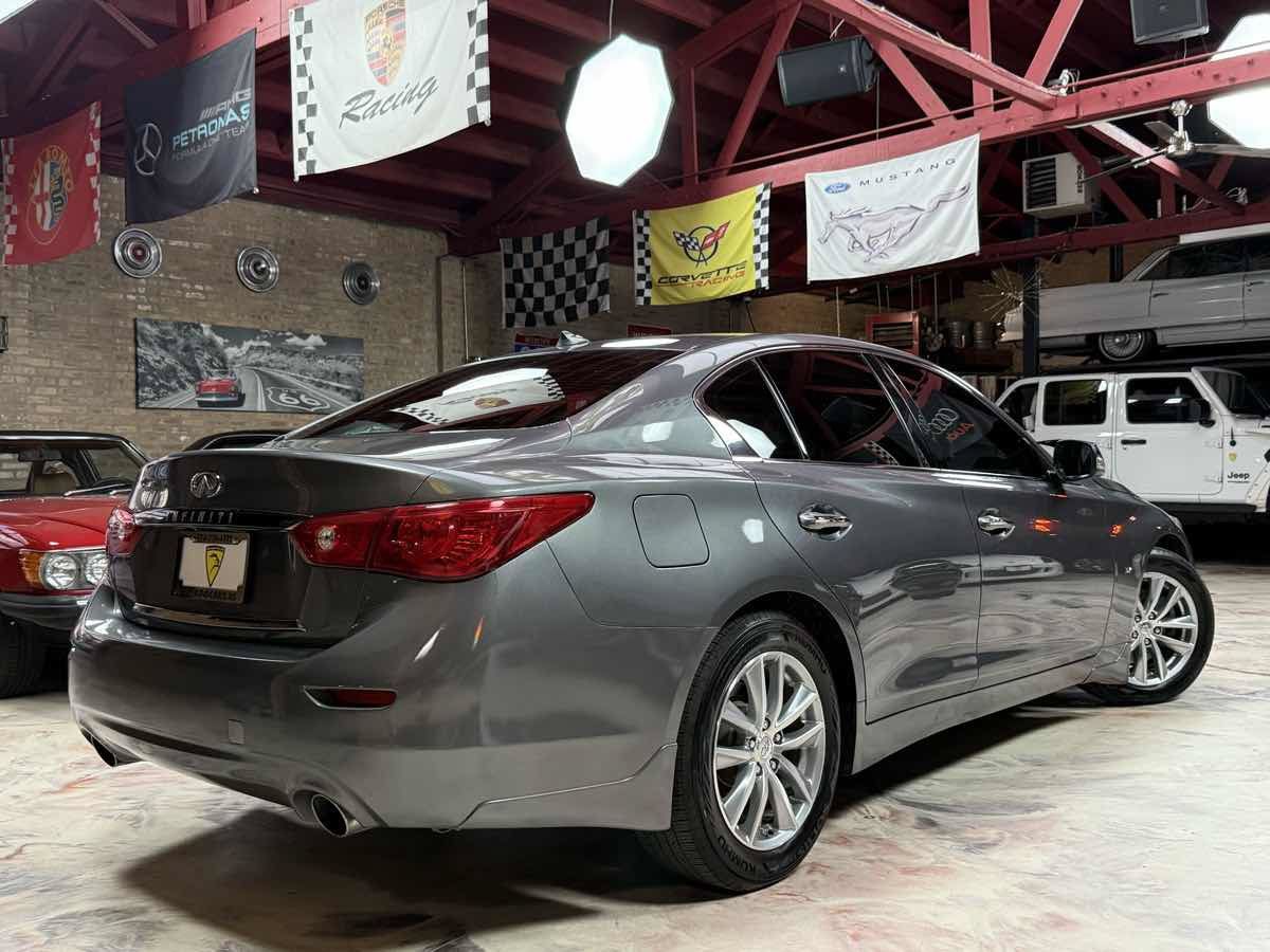 Used 2015 INFINITI Q50 Premium w/ Navigation Package AWD/4WD image 4