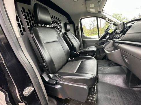 Used 2020 Ford Transit 150 Low Roof RWD image 23